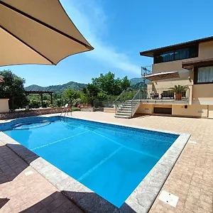 Bed & Breakfast Gloria, Gaggi